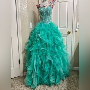 Elegant Turquoise Ruffled Gown